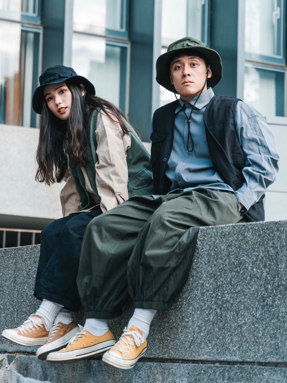 「ootd、outfit、Need How、street、冬コーデ、冬、秋のコーデ、秋コーデ、converse、streetstyle」｜「Need Howのアイテム（キャップ、ブラック系）」を使った、鄭騰紘さん（メンズ・172cm）の冬コーディネートの1枚目の写真