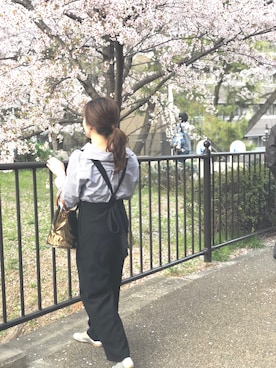 「シルバーアクセサリー」｜「アイテム（つなぎ/オールインワン）」を使った、sayakaさん（レディース・157cm）の春コーディネート