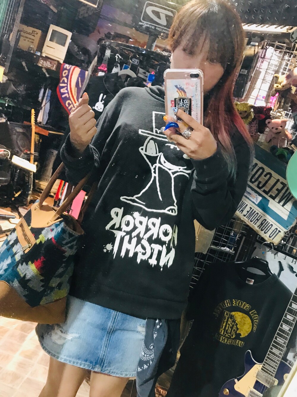 「ハロウィン、スヌーピー、halloween、ロデオクラウンズ、ロデオクラウンズワイルドボウル、rodeo crowns、RODEO CROWNS WIDE BOWL、RCWB」｜「ユニバーサルスタジオジャパンのアイテム（パーカー、ブラック系）」を使った、Galulu Musicさん（レディース・150cm）の秋コーディネートの1枚目の写真