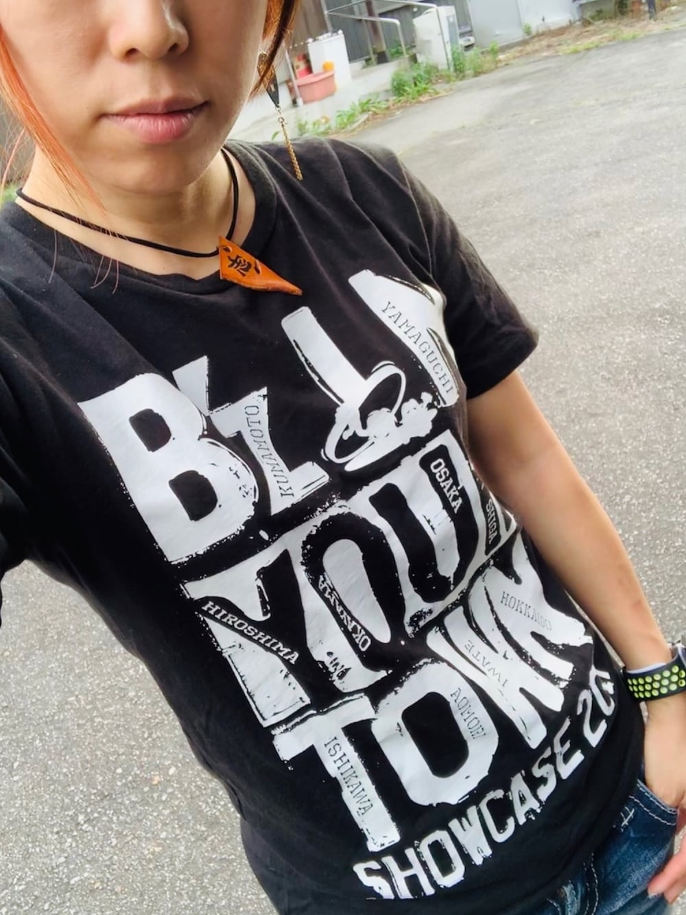 「夏だ！Tシャツ着よう！、Bz、ライブTシャツ、livegym、showcase、LIVETシャツ」｜「B'zのアイテム（Tシャツ/カットソー、ブラック系）」を使った、Galulu Musicさん（レディース・150cm）の夏コーディネートの1枚目の写真