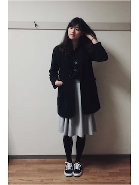 「スエット」｜「アイテム（チェスターコート）」を使った、NINAさん（レディース・176cm）の春コーディネート
