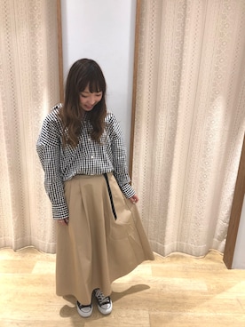 「ギンガムチェックシャツ」｜やぎみさきさん（レディース・153cm）の冬コーディネート