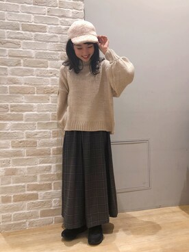 「ボリュームニット」｜「アイテム（帽子）」を使った、やぎみさきさん（レディース・153cm）の秋コーディネート