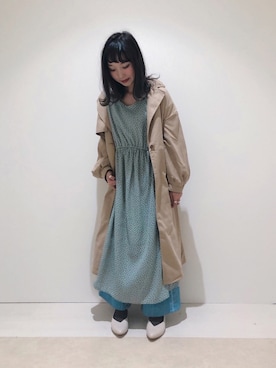 「earth music&ecology（アースミュージックアンドエコロジー）のORiental TRaffic Vカットパンプス（パンプス）」を使った、やぎみさきさん（レディース・153cm）の冬コーディネート