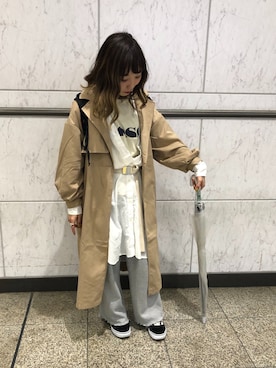 「earth music&ecology（アースミュージックアンドエコロジー）のアイテム（トレンチコート）」を使った、やぎみさきさん（レディース・153cm）の春コーディネート