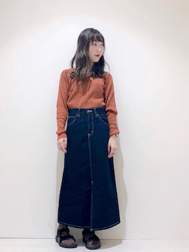 「Lee（リー）のアイテム（デニムスカート）」を使った、やぎみさきさん（レディース・153cm）の夏コーディネート
