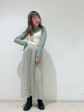 「earth music&ecology（アースミュージックアンドエコロジー）のアイテム（キャミソール）」を使った、やぎみさきさん（レディース・153cm）の冬コーディネート