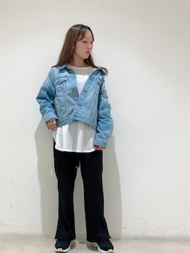 「earth music&ecology（アースミュージックアンドエコロジー）のアイテム（デニムジャケット）」を使った、やぎみさきさん（レディース・153cm）の春コーディネート