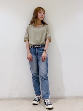 「earth music&ecology（アースミュージックアンドエコロジー）のアイテム（デニムパンツ）」を使った、やぎみさきさん（レディース・152cm）の夏コーディネート