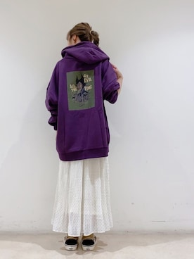 「earth music&ecology（アースミュージックアンドエコロジー）のシアー消しプリーツスカート ＊（スカート）」を使った、やぎみさきさん（レディース・152cm）の秋コーディネート