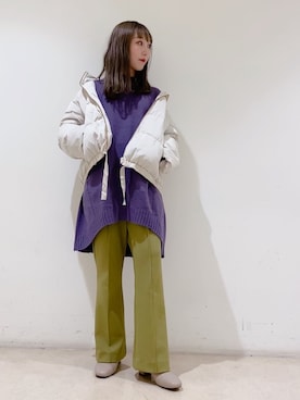 「earth music&ecology（アースミュージックアンドエコロジー）のセンタープレスフレアパンツ ＊（その他パンツ）」を使った、やぎみさきさん（レディース・152cm）の秋コーディネート