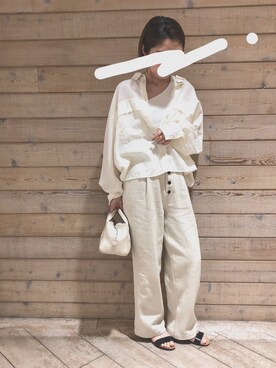 「TODAYFUL（トゥデイフル）のラグランポケットシャツ（シャツ/ブラウス、ホワイト系）」を使った、🌜SOㄹA🌛さん（レディース）の春コーディネート