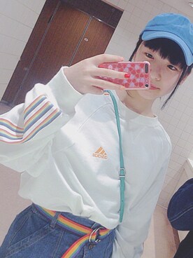 「adidas（アディダス）のアイテム（スウェット、ホワイト系）」を使った、まつさん（レディース・149cm）の秋コーディネート