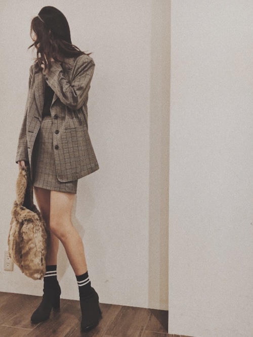 ともしゃん Moussyのテーラードジャケットを使ったコーディネート Wear