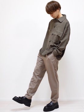 「act'm（アクトム）のアイテム（シューズ）」を使った、MASAKIさん（メンズ・168cm）の秋コーディネート