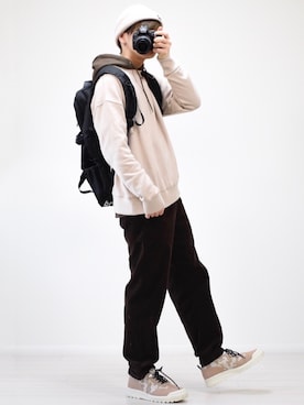 「アイテム（パーカー、ブラウン系）」を使った、MASAKIさん（メンズ・168cm）の冬コーディネート
