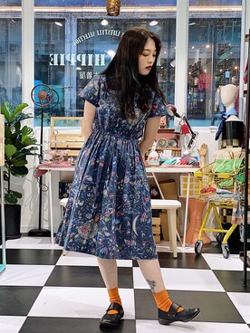 「Hello Hippieのアイテム」を使った、CatKithanさん（レディース・164cm）の夏コーディネート