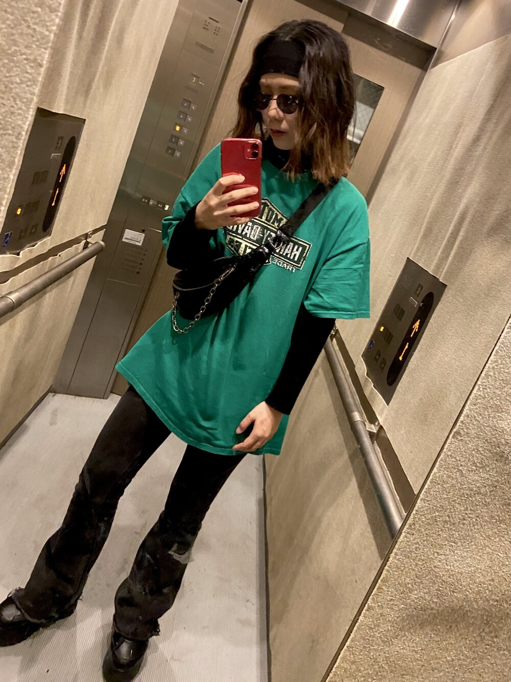 「古着、古着MIX、HARLEY-DAVIDSON、ootd」｜「古着のアイテム（Tシャツ/カットソー、グリーン系）」を使った、aynさん（レディース・160cm）の春コーディネートの1枚目の写真