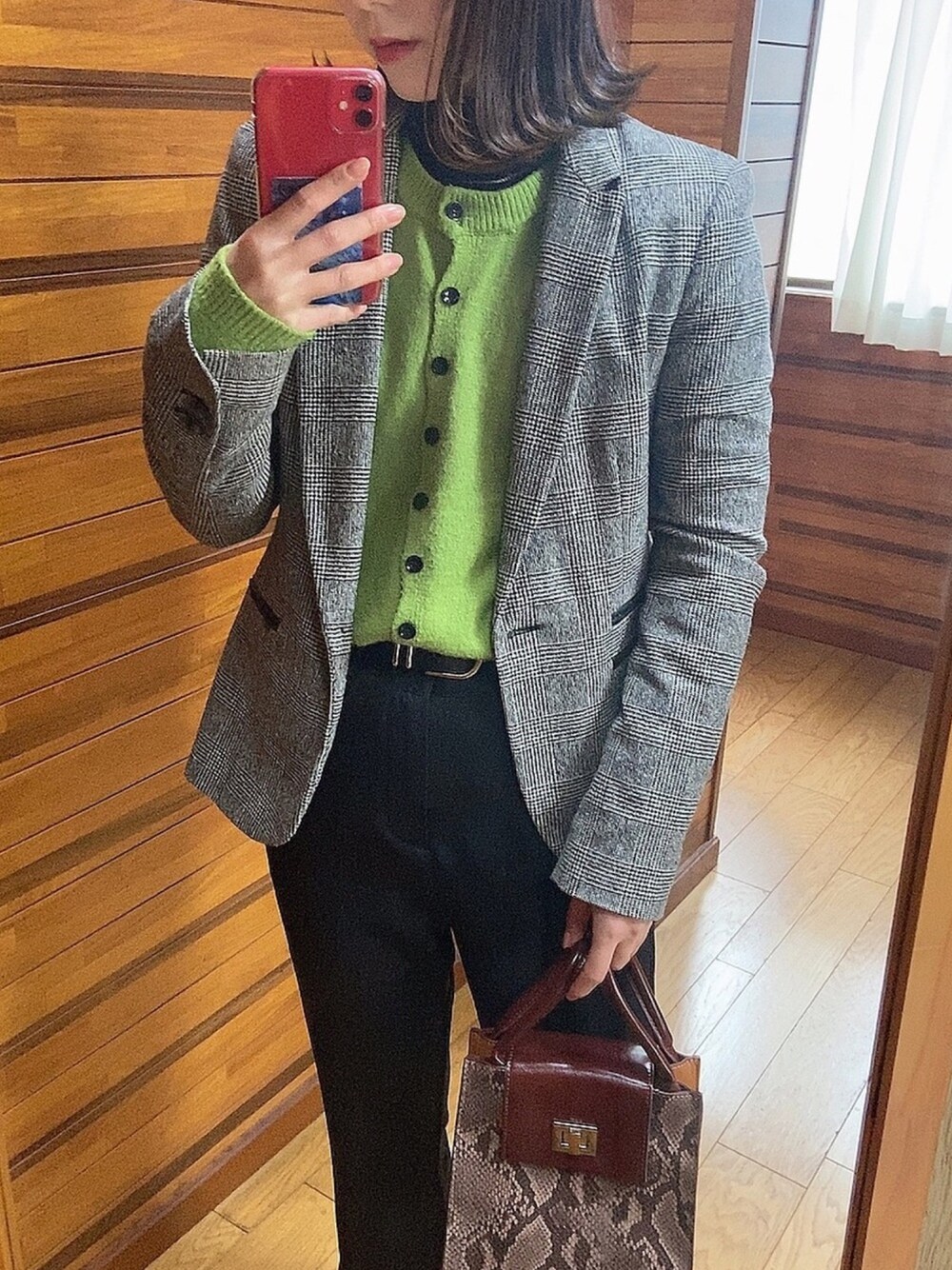 「休日コーデ、ootd、ZARA」｜「Ray BEAMSのアイテム（ハンドバッグ、ブラウン系）」を使った、aynさん（レディース・160cm）の冬コーディネートの1枚目の写真