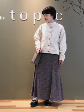 「earth music&ecology（アースミュージックアンドエコロジー）の配色メローリブプルオーバー　＊（Tシャツ/カットソー、ホワイト系）」を使った、たかやまゆいさん（レディース・153cm）の冬コーディネート