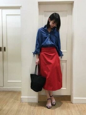 「KATHARINE ROSS（キャサリンロス）のアイテム（トートバッグ）」を使った、KATHARINEROSS さん（レディース・167cm）の春コーディネート