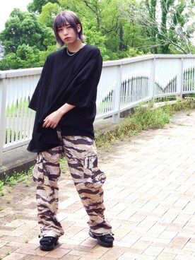 カーゴパンツ ブラウン系 を使った 迷彩 のレディース人気ファッションコーディネート Wear カーゴパンツ ブラウン系 を使った 迷彩 のレディース人気ファッションコーディネート Wear