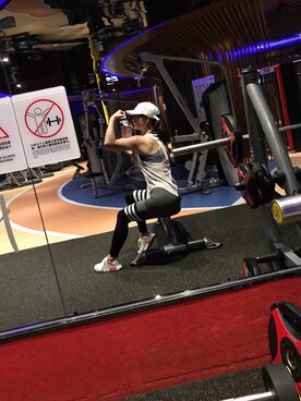 Ying Heさんのコーディネート