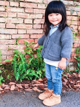 「OSHKOSH（オシュコシュ）のアイテム（デニムパンツ）」を使った、ᴋᴀᴏʀᴜさん（キッズ・90cm）の春コーディネート