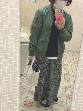 「Supreme.La.La.（シュープリームララ）のアイテム（バッグ）」を使った、まーこさん（レディース・153cm）の春コーディネート