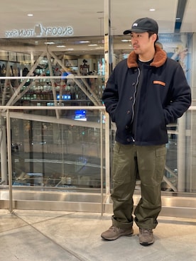 「AVIREX（アヴィレックス）のアイテム（ミリタリージャケット）」を使った、TAKEさん（メンズ・170cm）の秋コーディネート