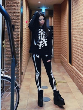 「KILL STAR（キルスター）のアイテム（アクセサリー）」を使った、ミユキ✞さん（レディース・157cm）の秋コーディネート