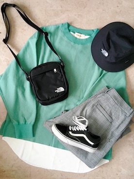 「ノースフェイス」｜なおさん（レディース・154cm）の春コーディネート