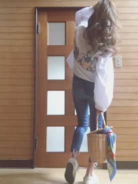 「SLY（スライ）のアイテム（財布/小物）」を使った、N.aiさん（レディース・155cm）の春コーディネート