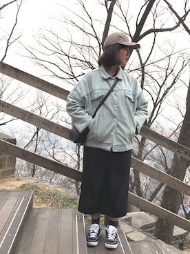 「Lulus（-）のアイテム（ジャケット/アウター）」を使った、梁婧盈さん（レディース・159cm）の春コーディネート