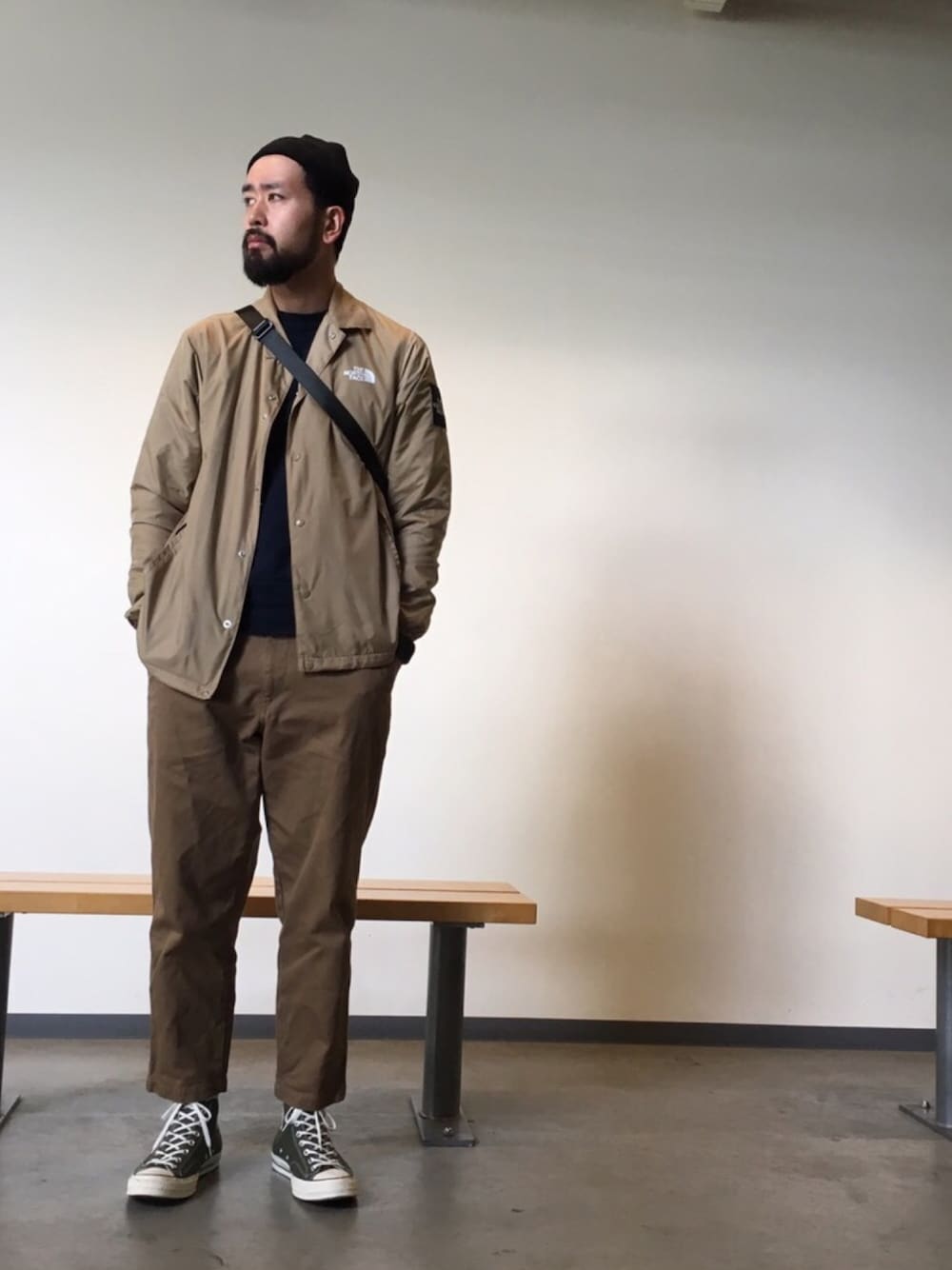 「秋コーデ、ユニクロ、ループウィラー、THE NORTH FACE、FREEMANS SPORTING CLUB、converse、ノースフェイス、ct70、アイラブCONVERSE」｜「FREEMANS SPORTING CLUBのFSC JP INDIGO BEANY（ニットキャップ/ビーニー、ブラック系）」を使った、takumicさん（メンズ・182cm）の秋コーディネートの1枚目の写真
