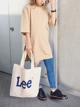 「Lee（リー）の【Lee】ロゴビックトートバック/リー/ロゴプリント/バックポケット（トートバッグ）」を使った、yumi.さん（レディース・151cm）の春コーディネート