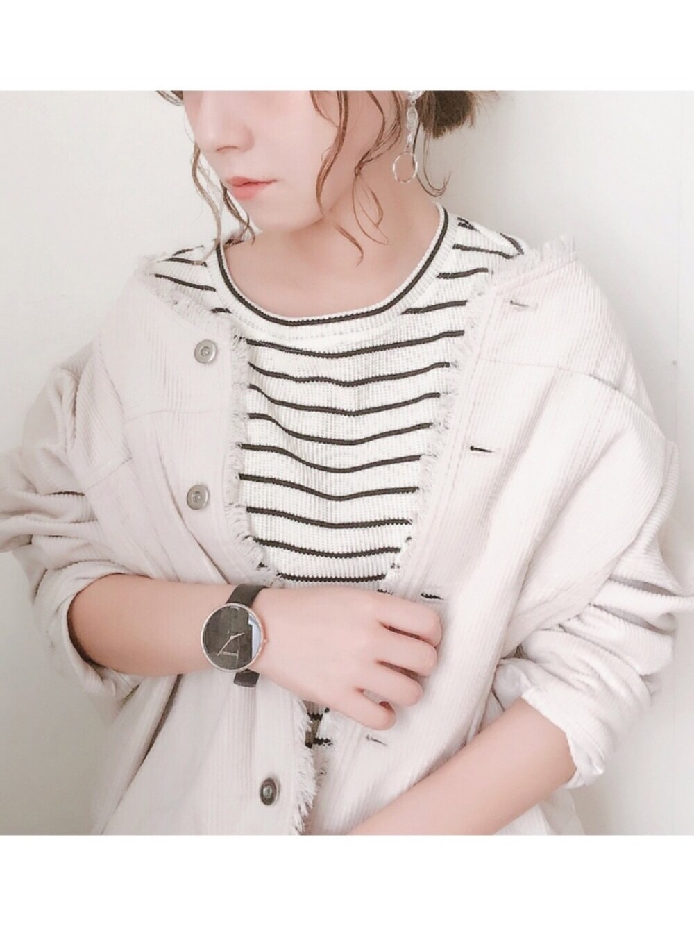 「カジュアル、秋色、秋、コーデュロイ、きれいめカジュアル、ボーダー、SENSE OF PLACE by URBAN RESEAR、Calvin Klein、腕時計、低身長」｜「CALVIN KLEIN WATCHES+JEWELRYの[カルバンクライン] CALVIN KLEIN 腕時計 Full Moon（フルムーン） 2針 ピンクゴールド×ブラック（アナログ腕時計、ブラック系）」を使った、yumi.さん（レディース・151cm）の夏コーディネートの1枚目の写真