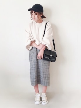 「袖ボリューム」｜「アイテム（キャップ）」を使った、yumi.さん（レディース・151cm）の秋コーディネート