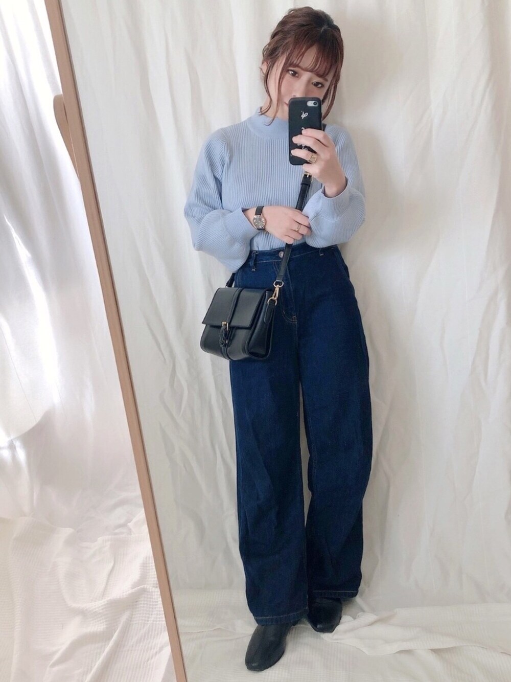 「年末WEAR感謝祭、オトナカジュアル、冬コーデ、おしゃれさんと繋がりたい、カジュアル、低身長、オトナ女子、キレイめ、ブーツ、ママコーデ」｜「MAJESTIC LEGONのハイネックリブニットプルオーバー（ニット/セーター、ブルー系）」を使った、yumi.さん（レディース・151cm）の冬コーディネートの1枚目の写真