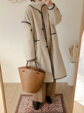 「アイテム（ノーカラーコート、ベージュ系）」を使った、yumi.さん（レディース・151cm）の秋コーディネート