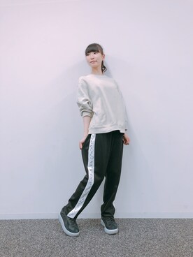 「Pzzz」｜ピンキー！/ 藤咲彩音さん（レディース・158cm）の秋コーディネート