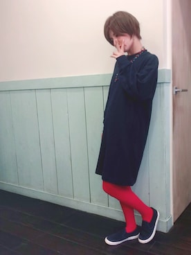 「赤タイツ」｜「アイテム（スリッポン）」を使った、Kina♡さん（レディース・155cm）の秋コーディネート