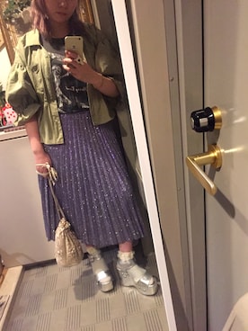 「MARC JACOBS（マークジェイコブス）のアイテム（サンダル）」を使った、laniさん（レディース・153cm）の春コーディネート