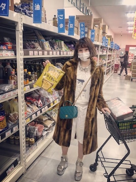 「MARC JACOBS（マークジェイコブス）のアイテム（サンダル）」を使った、laniさん（レディース・153cm）の春コーディネート