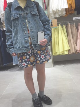 「usedのアイテム（デニムジャケット、グレー系）」を使った、a k aさん（レディース・156cm）の春コーディネート