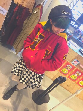 「Candy Stripper」｜「アイテム（スタジャン）」を使った、みきてぃ。さん（レディース・166cm）の冬コーディネート