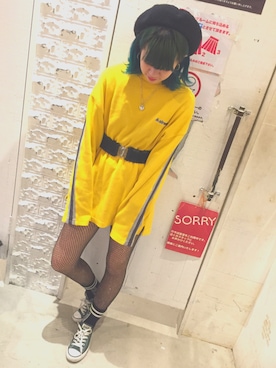 「ラメタイツ」｜みきてぃ。さん（レディース・166cm）の冬コーディネート