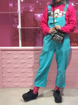 サロペット オーバーオールを使った ピンク ブルー の人気ファッションコーディネート Wear