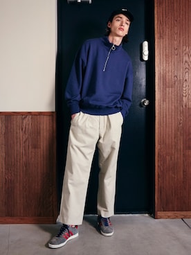 「アイテム（スラックス、ベージュ系）」を使った、LIDNMさん（メンズ・180cm）の春コーディネート