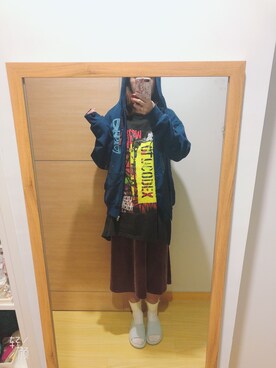 「OLDCODEXのアイテム（Tシャツ/カットソー、ブラック系）」を使った、前岛迷路子さん（レディース・168cm）の秋コーディネート